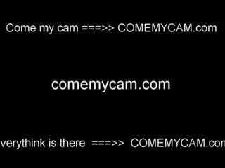 Ekte to sjarmerende søster naken voyeur i hjem på comemycam.com når mamma i offic
